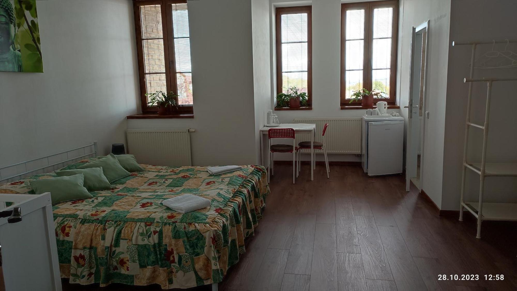 Villa Homestay Nad Helmrovkou Praag Buitenkant foto