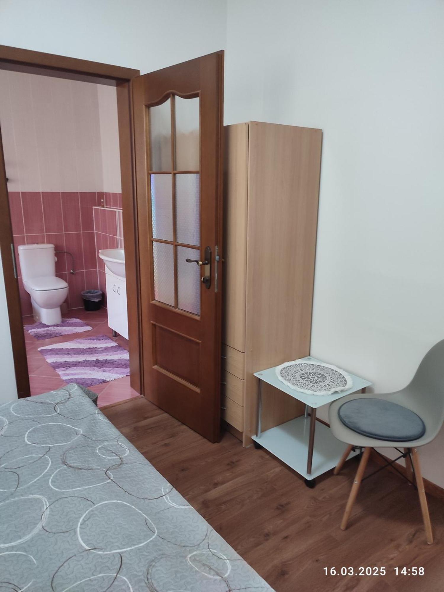 Villa Homestay Nad Helmrovkou Praag Buitenkant foto
